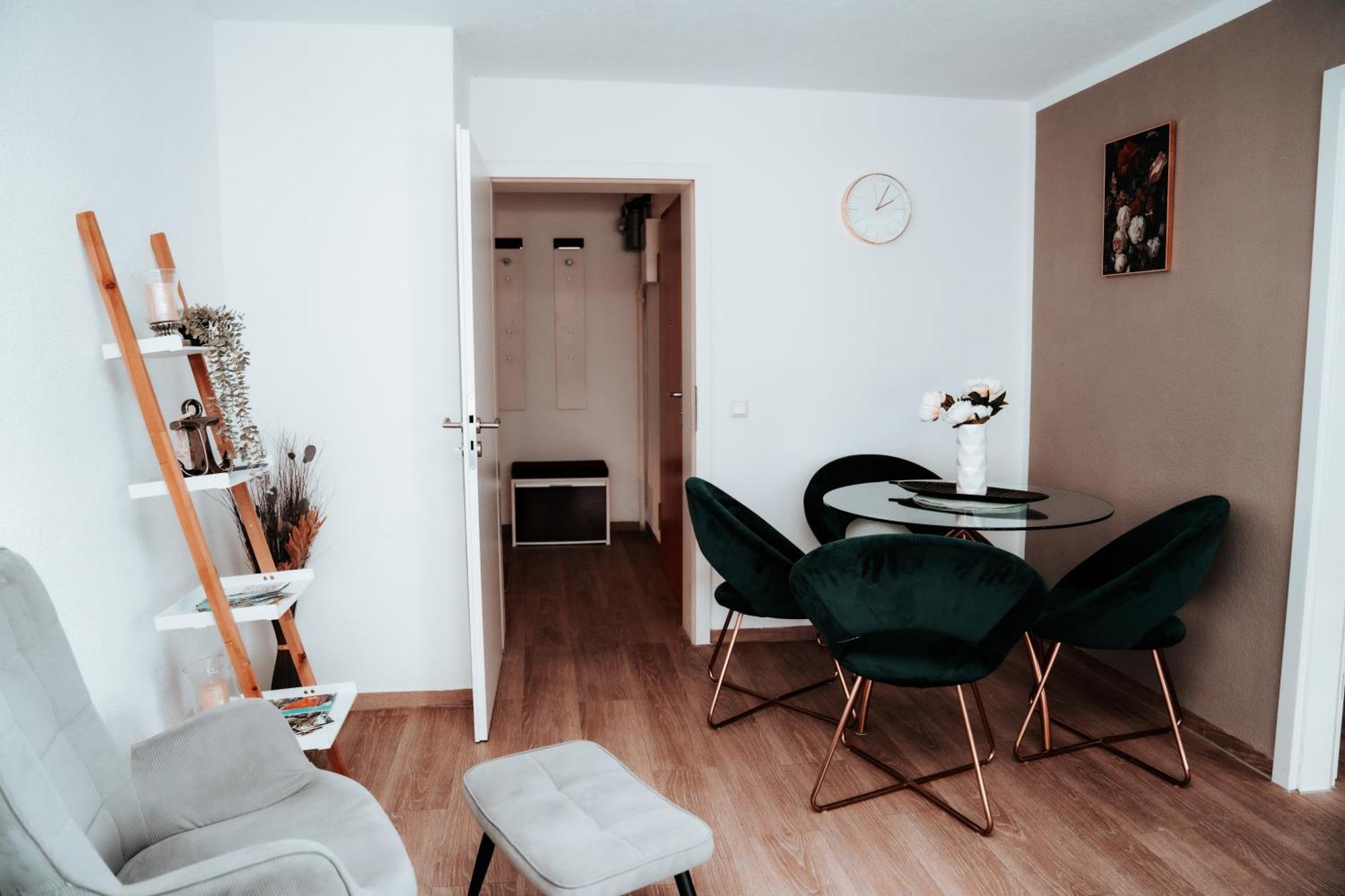 Ferienwohnung Ella - Direkt Am Bodensee Friedrichshafen Exterior foto